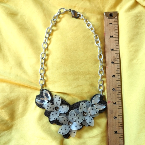 Color By Amber Necklace - Picture 4 of 6